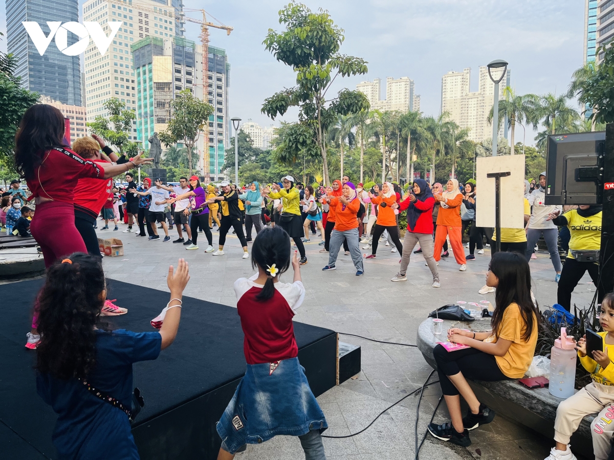 Cân nhắc tác dụng ngược khi giới hạn tuổi dùng mạng xã hội tại Indonesia